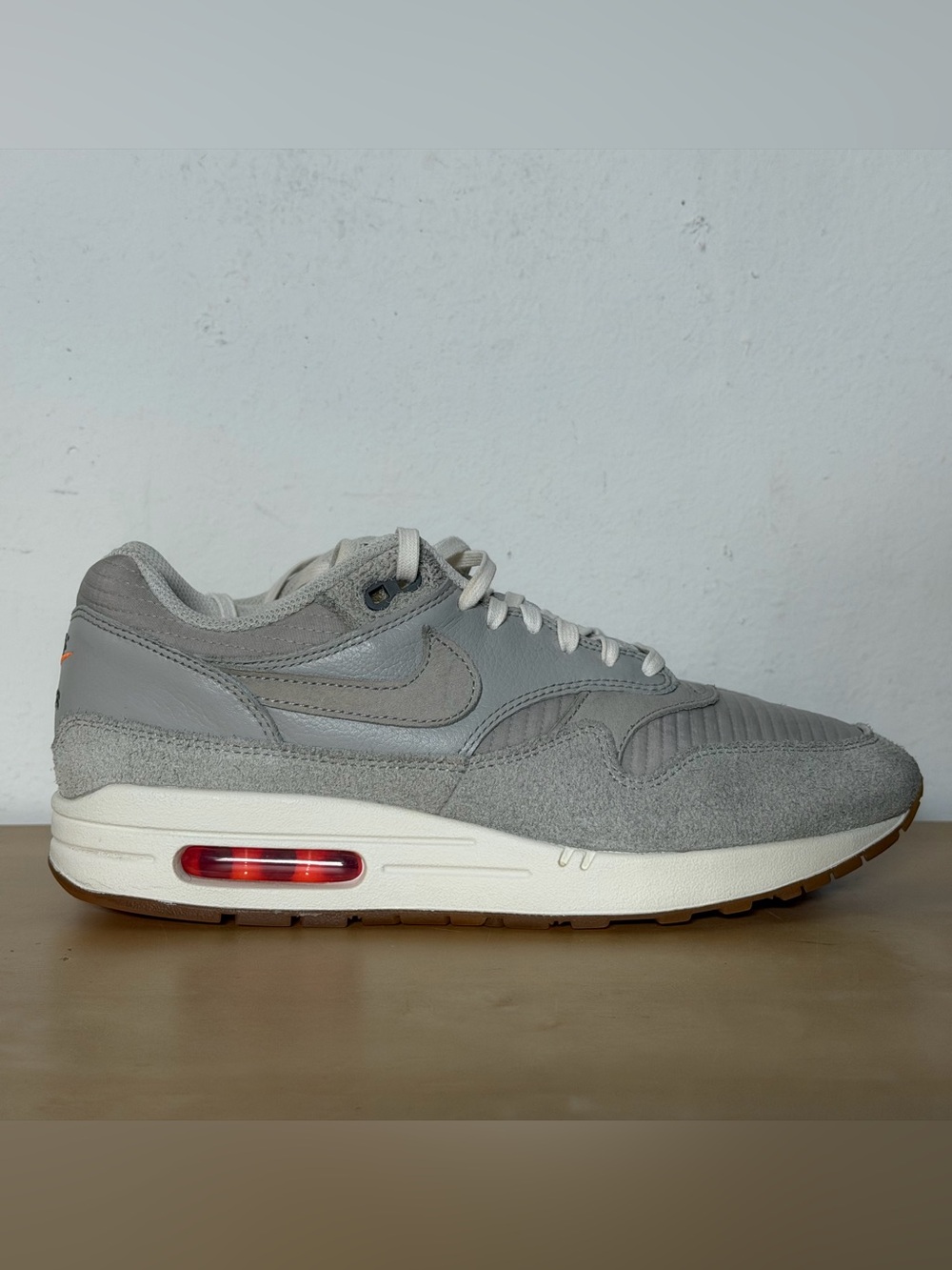 Nike Air Max 1 Light Iron Ore Total Orange Sneakers FQ8731-012 Men’s Size 9